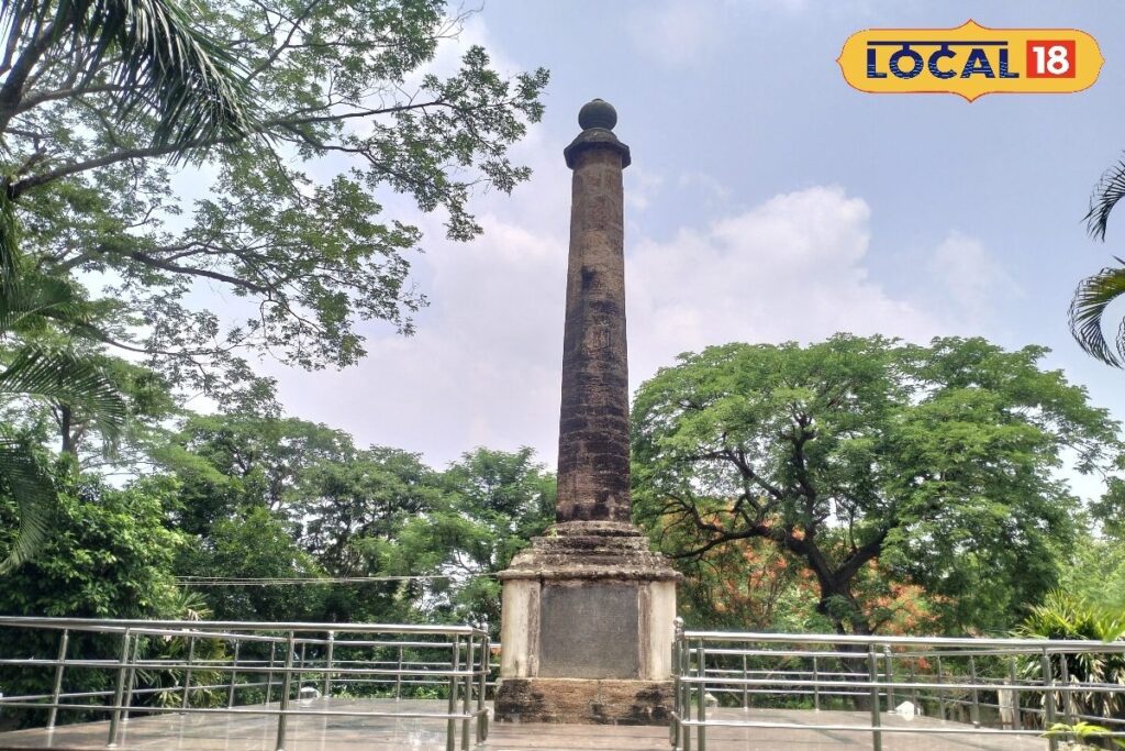 BATTLE OF BOBBILI STUPAM,